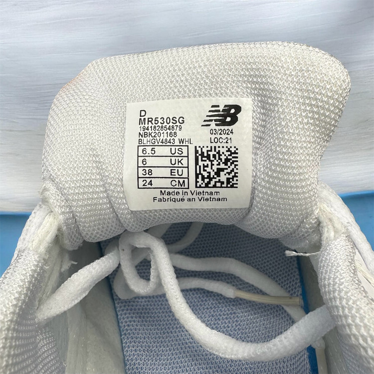 کفش کتونی اسپرت وارداتی مستر ویتنامی نیوبالانس 530 NEW BALANCE | زیره طبی،فوق سبک ،رویه تنفسی |در 3 رنگ جذاب